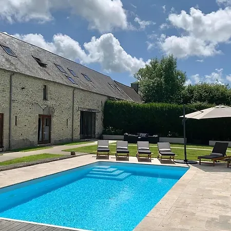 Le Pressoir De La Vieville, St Exupery Apartmán *